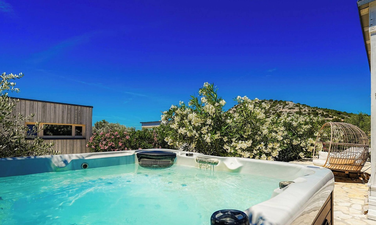 Drage House | BUQEZ ECO RESORT - Villa #3 - by the sea