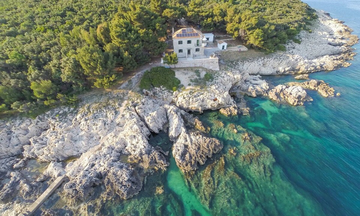 Koromacno Villa | Cala Lighthouse - Four Bedroom Villa, Sleeps 8