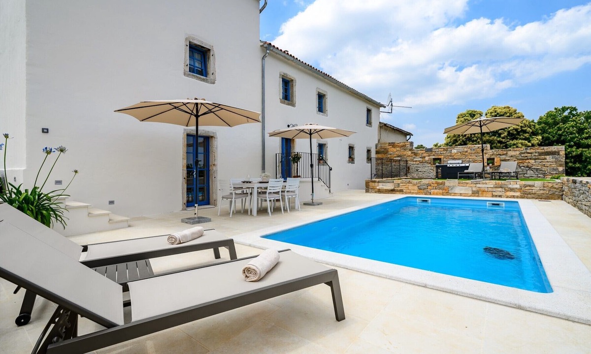 Zrenj Villa | Casa Belinda in Klarići - Haus für 4 Personen
