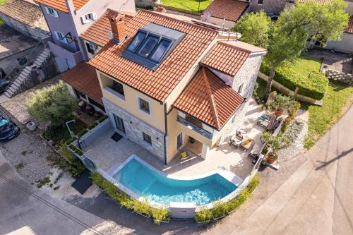 Belavici Villa | Casa Dika Pool & Lounge - Happy Rentals