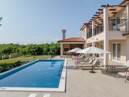 Presika Villa | Casa Olé - City Villa Labin