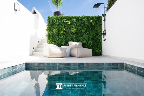 Golden Mile House | Casa Penati - Marbellamar by Finest Rentals
