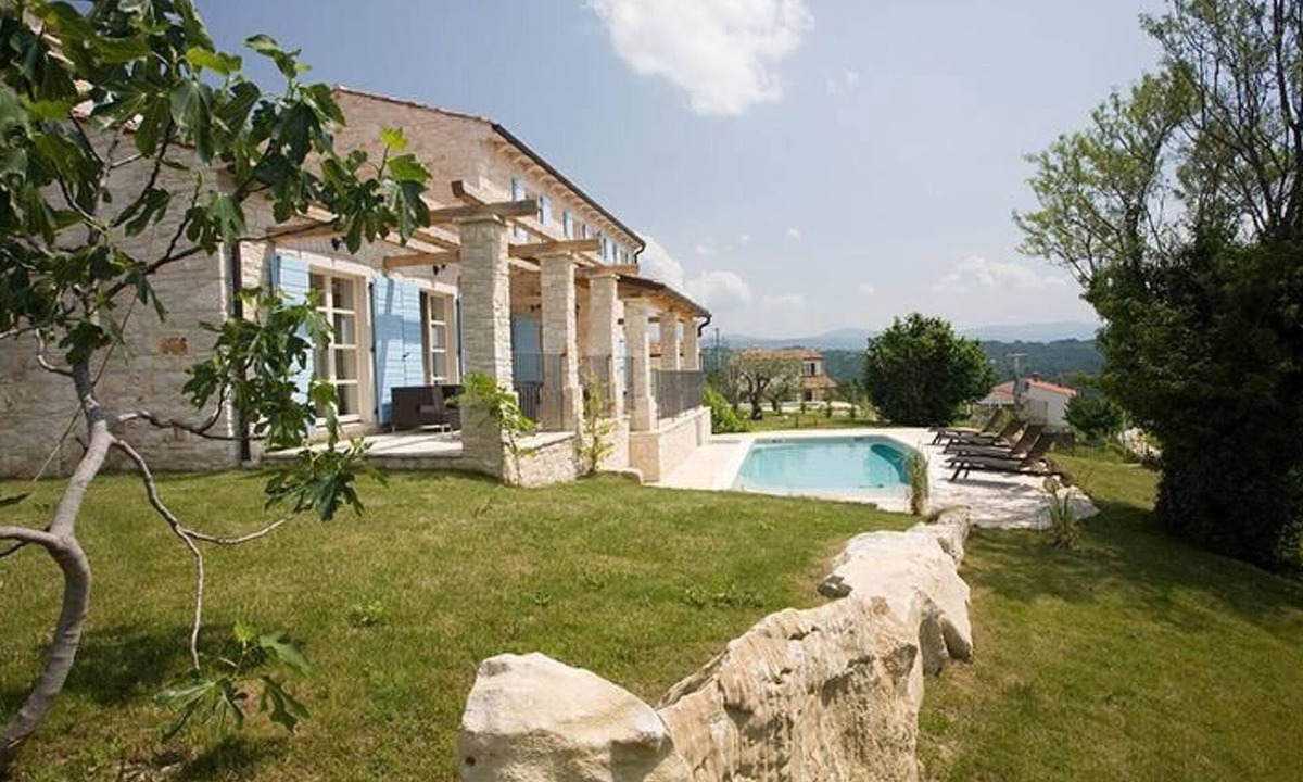 Buzet House | Casa Sienna by Interhome