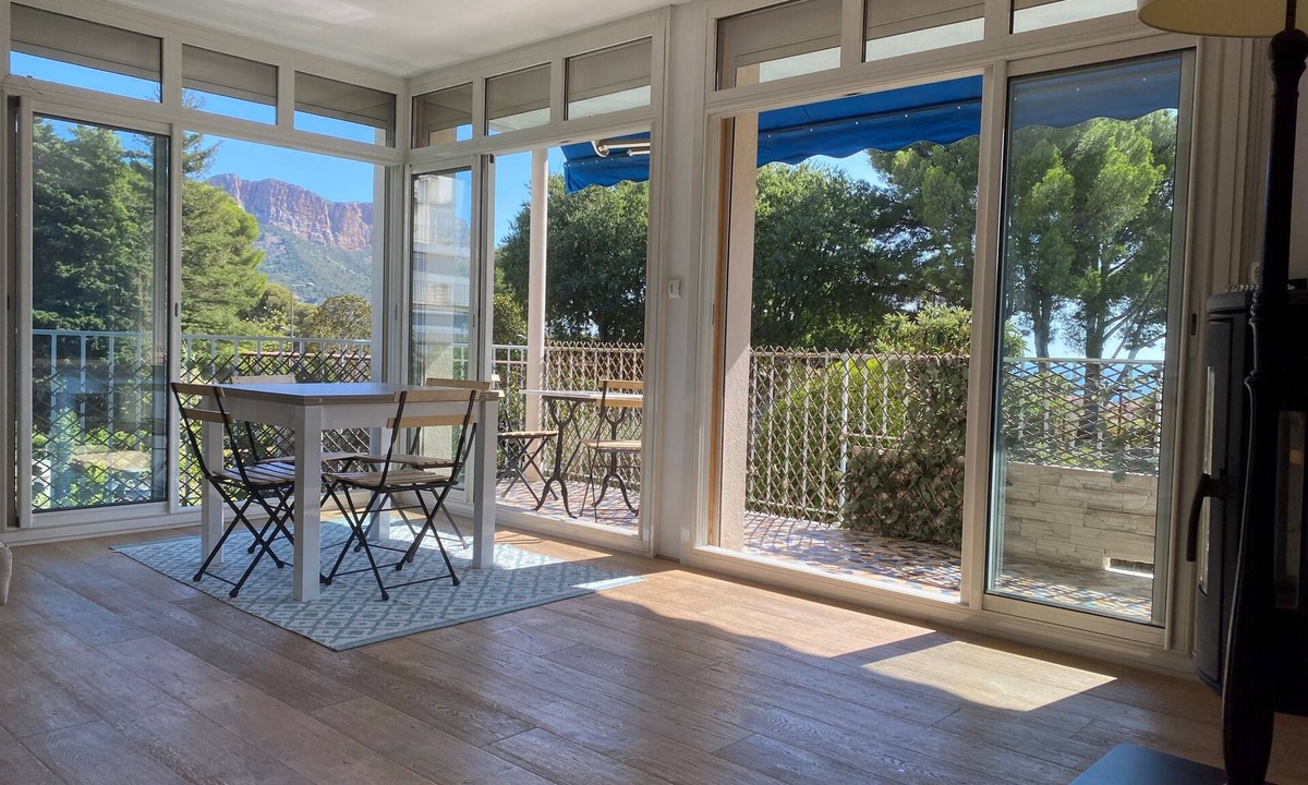 Cassis Apartment | Cassis - lovely apartment very bright, downtown, sea and castle