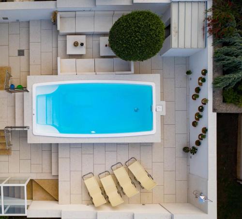Vinkuran Apartment | Cave Romane apartment with private pool and sea view