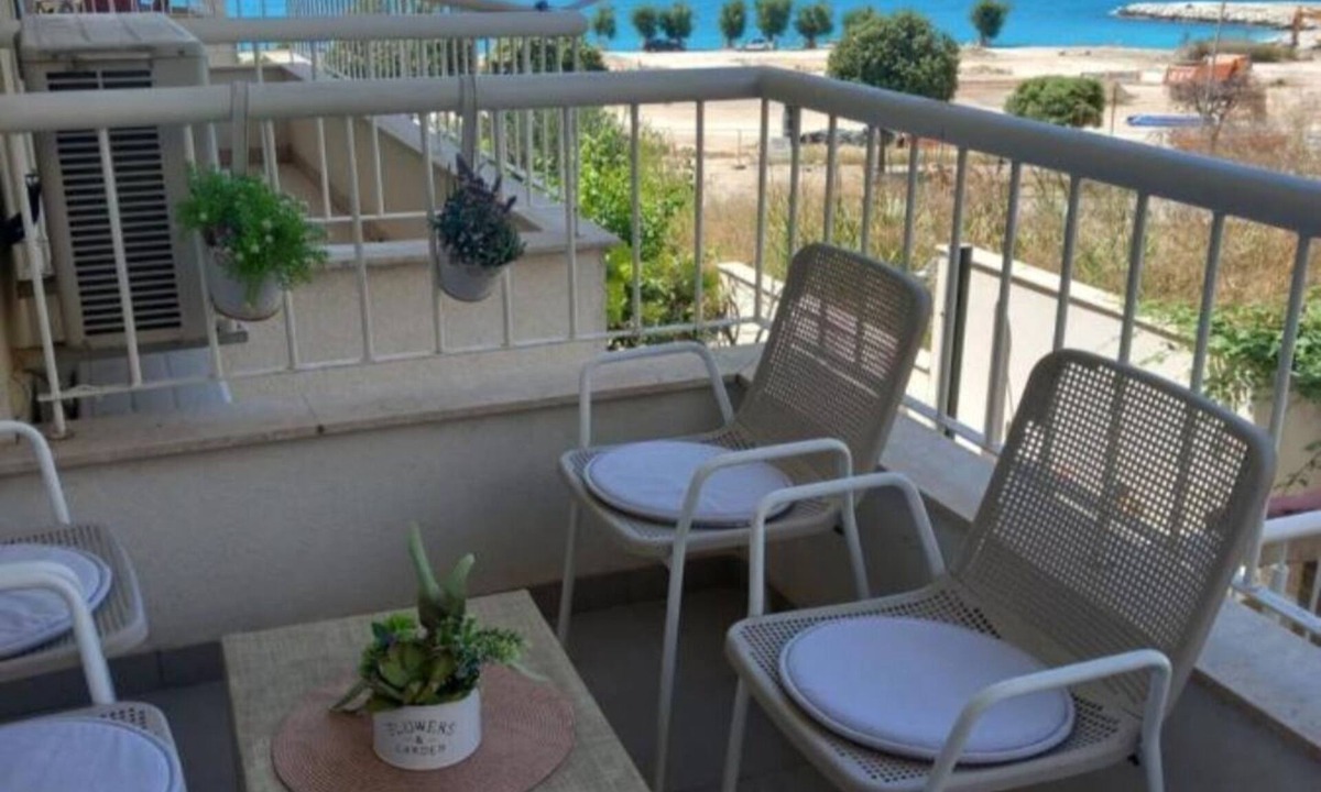 Znjan Apartment | Charming 2-bedroom apartment with AC, WiFi in amazing Split