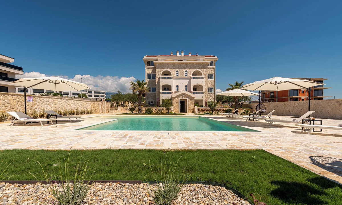 Novalja Resort | Chateau Dabo