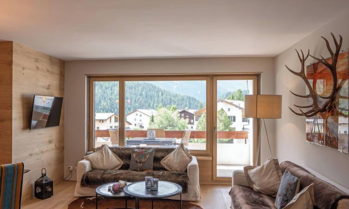 Champfer Apartment | Chesa Holiday Park - 13 by Interhome