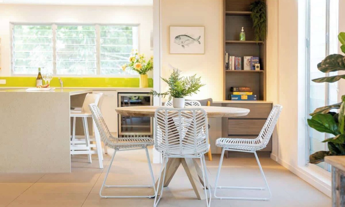 Sunshine Beach House | Close to Beach and cafes…family and pet friendly