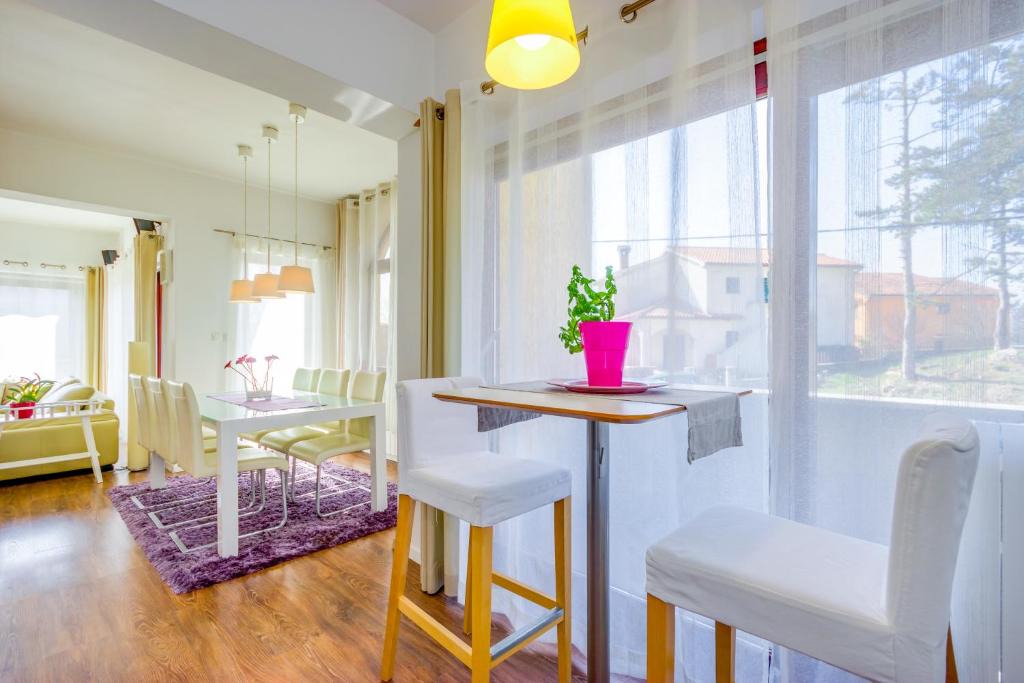 Cikovici Apartment | Cozy and Modern Apartments