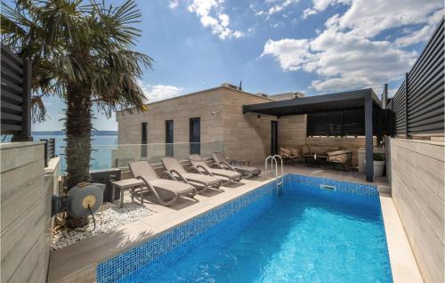 Selce Apartment | Cozy Apartment In Crikvenica With Sauna