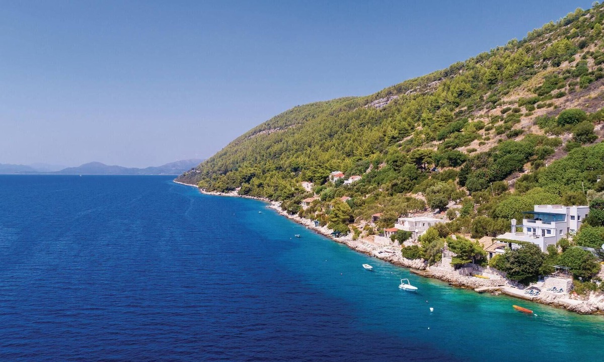 Slano Apartment | Cozy apartment in Ratac with house sea view