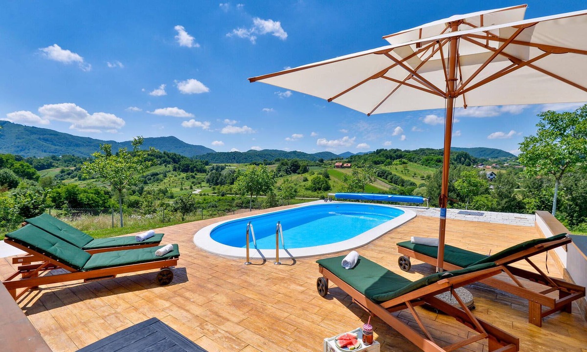 Lepoglava House | Cozy home in Lepoglava with sauna