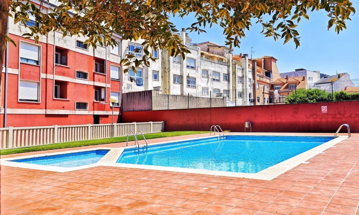 Portonovo Apartment | Disconnectaengalicia La Perla Superior, swimming pool and parking
