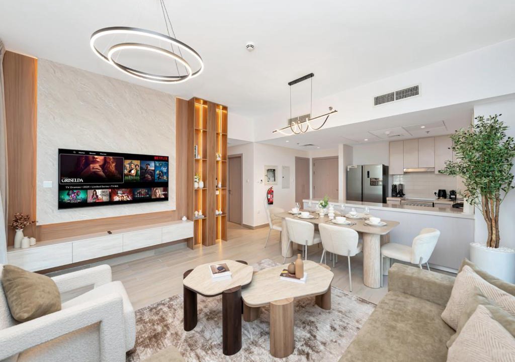 Abu Dhabi Apartment | Elite Nest - Upscale 4BR with PS5 Lounge - Formula 1 and Ferrari World