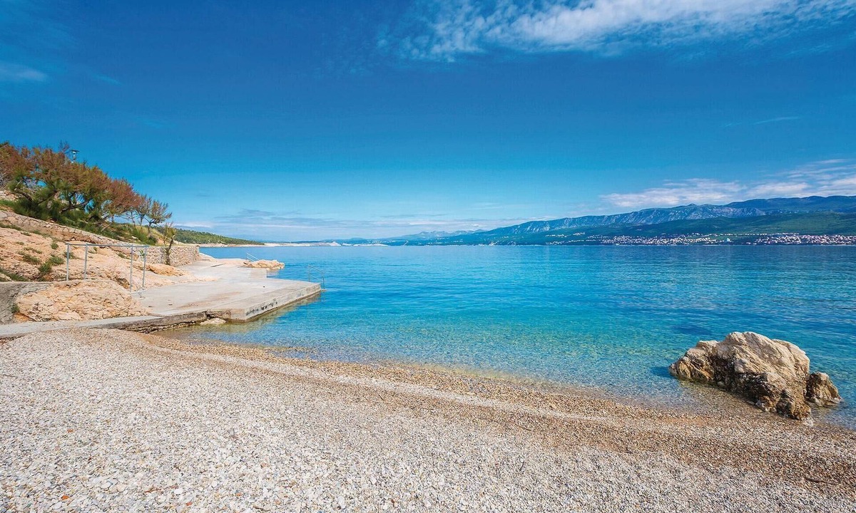 Garica House | Enjoy a fantastic vacation in this attractive vacation home with pool and sauna.