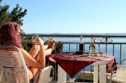 Marusici House | Entire home with a swimming pool for 12 in Marusici