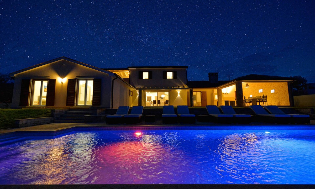 Kavran Villa | Exclusive, beautifully furnished villa with open terraces and pool.