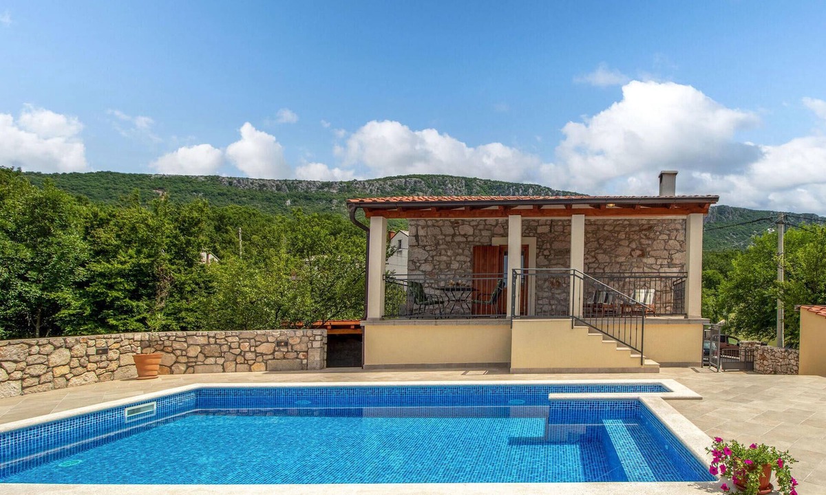 Vinodolska opcina House | Gorgeous home in Barci