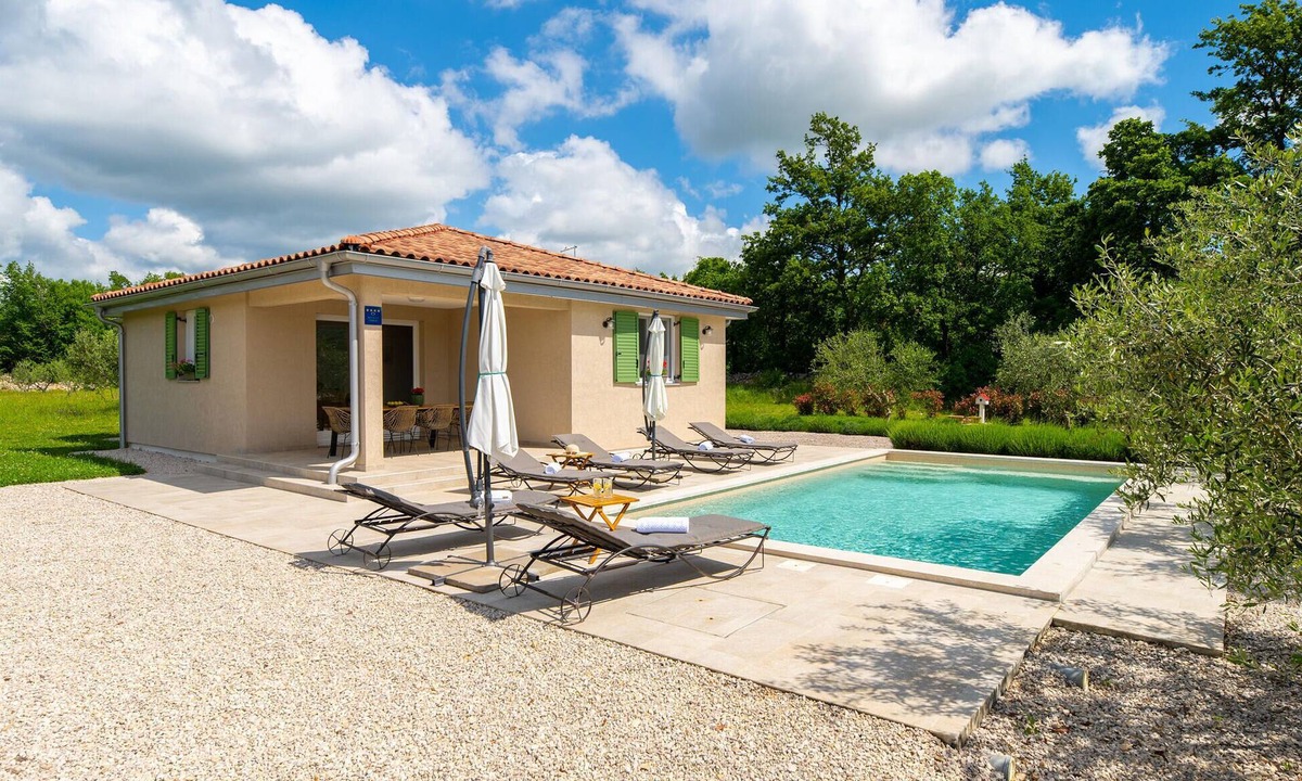 Salakovci House | Gorgeous home in Labin with WiFi