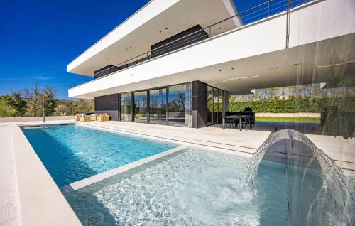 Sterna House | Gorgeous Home In Sterna