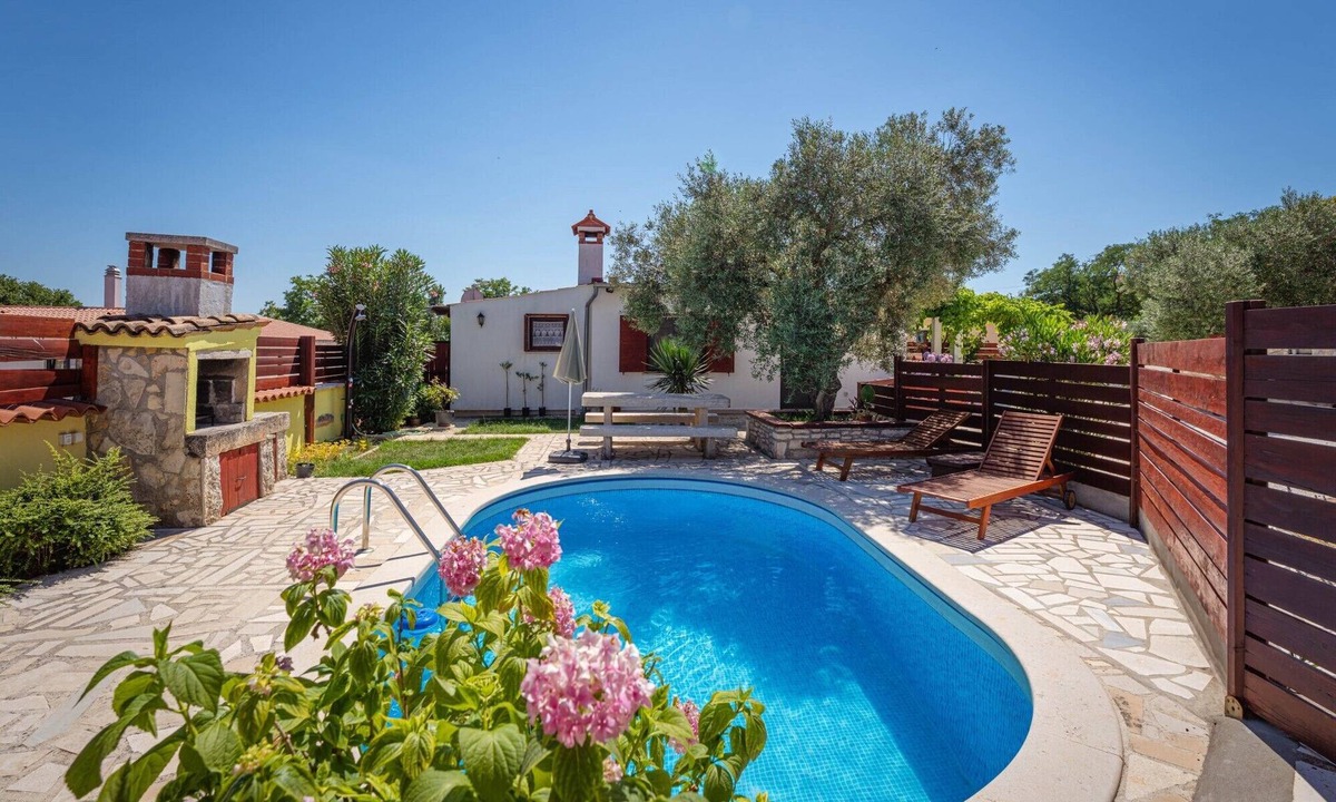 Muntic Villa | Haus Lilly in Muntić - Haus für 2-3 Personen