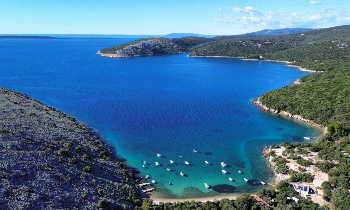 Ustrine Cottage | Heaven on Earth Ustrine House on the beach ⚓