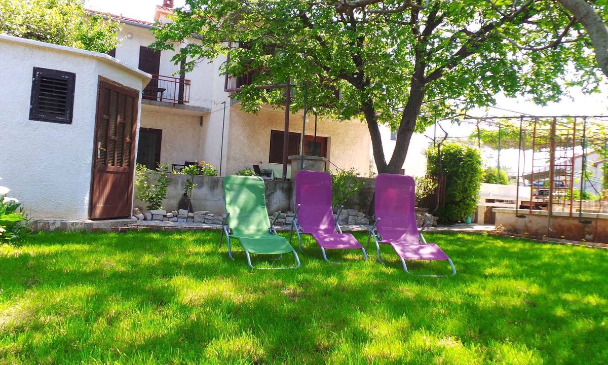 Pjescana Uvala Apartment | Holiday apartment mit Terrasse