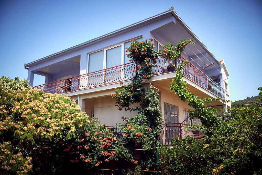 Vinisce Apartment | Holiday apartment Adriatic Sea at 30 m