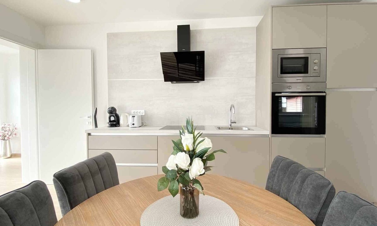 Marsici Apartment | Holiday apartment for 4 people with air conditioning and Wi-Fi
