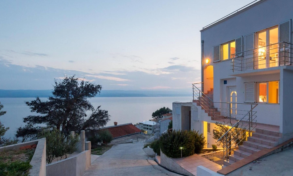Marusici House | Holiday apartment Mimice for 1 - 5 persons with 2 bedrooms - Holiday apartment