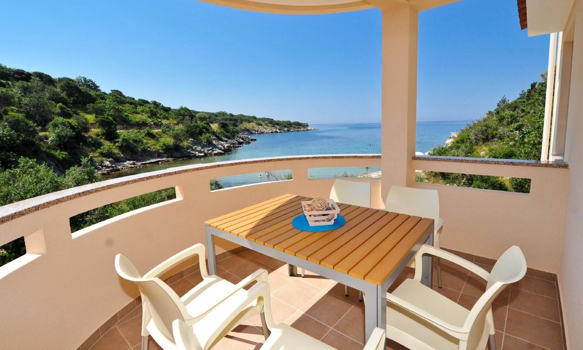 Potocnica Apartment | Holiday apartment Potocnica for 1 - 6 persons with 2 bedrooms - Row house