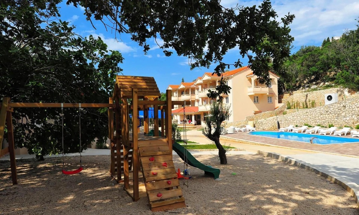 Potocnica Apartment | Holiday apartment Potocnica for 1 - 6 persons with 2 bedrooms - Row house