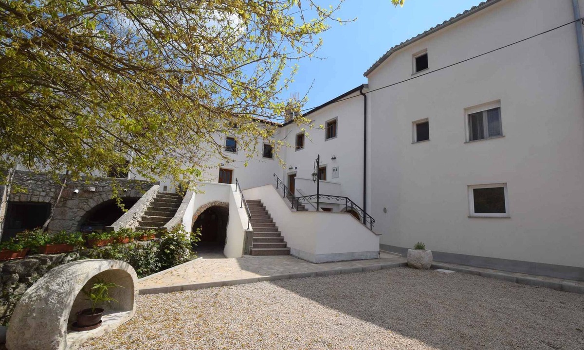 Zidarici Apartment | Holiday apartment with terrace and Internet