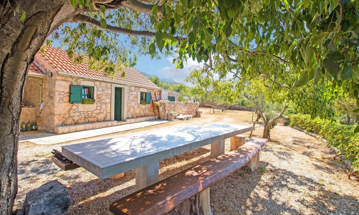 Seline House | Holiday Home in Seline Near the Sea