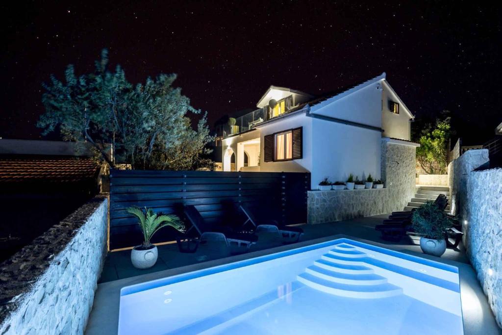 Sevid House | Holiday home in Sevid 7366