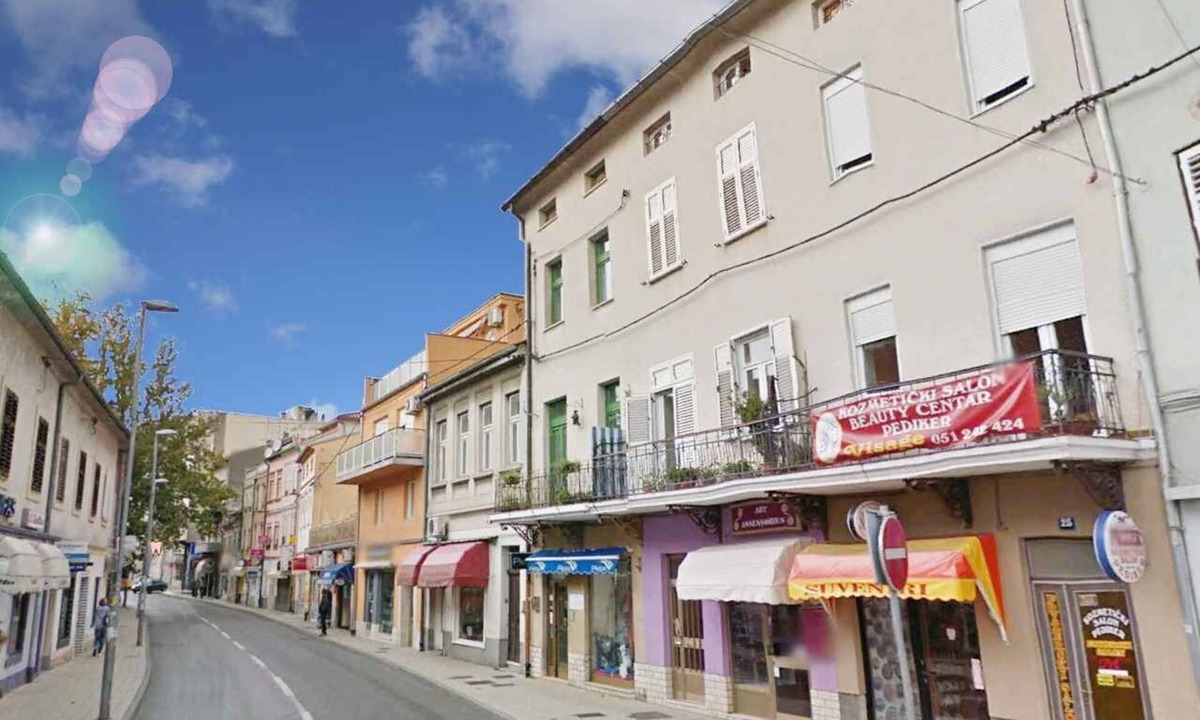 Crikvenica House | Holiday home in the centre with balcony