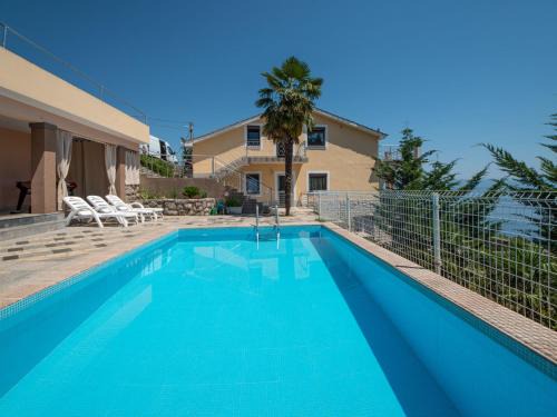 Tulisevica House | Holiday Home La Mer by Interhome