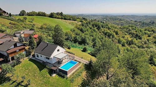 Jastrebarsko Villa | Holiday Home Lipa by Villas Guide