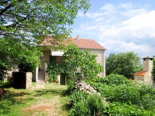 Seline House | Holiday Home Marija by Interhome