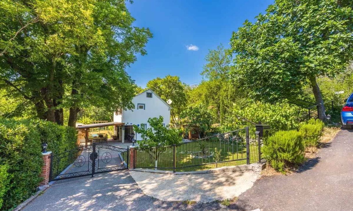 Grizane House | Holiday home mit Pool und Grill