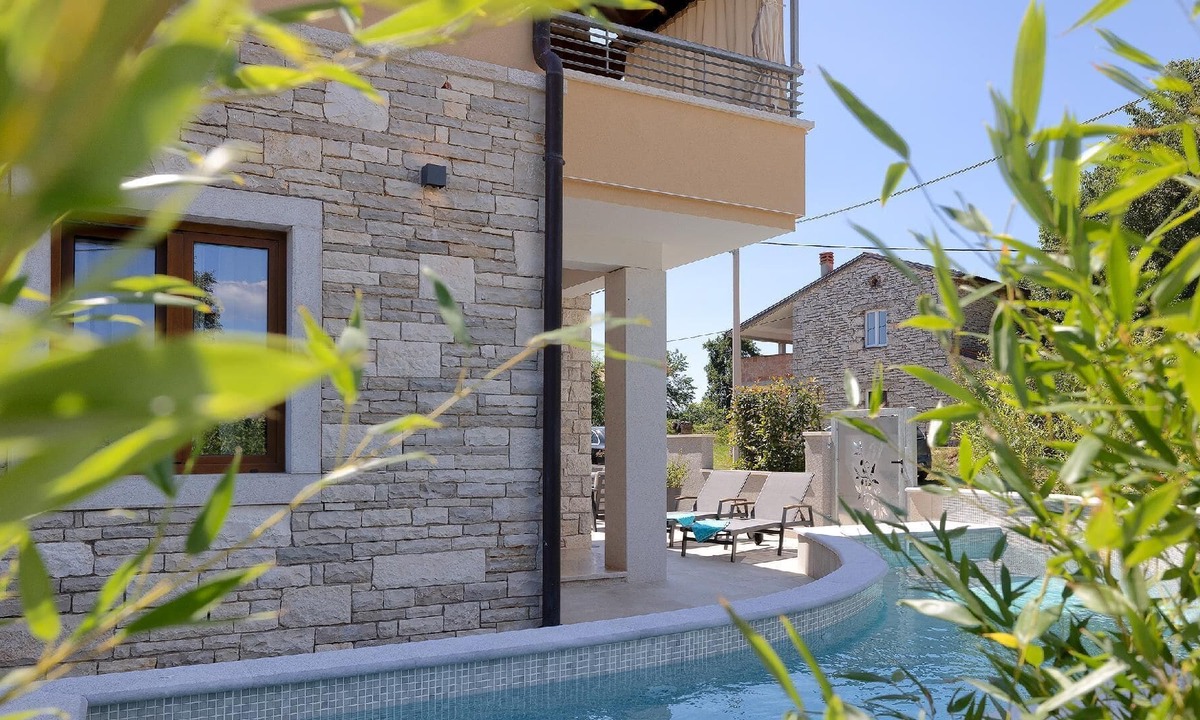 Belavici House | Holiday house Barban for 1 - 6 persons with 3 bedrooms - Holiday home