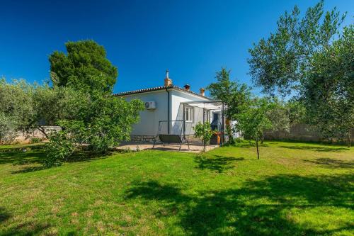 Loborika House | Holiday house Chill out Loborika