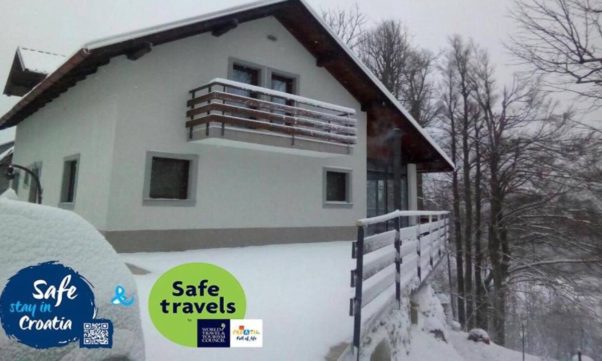 Fuzine House | Holiday house Dub - forest nature: - Fuzine, Lika and Gorski kota, Croatia