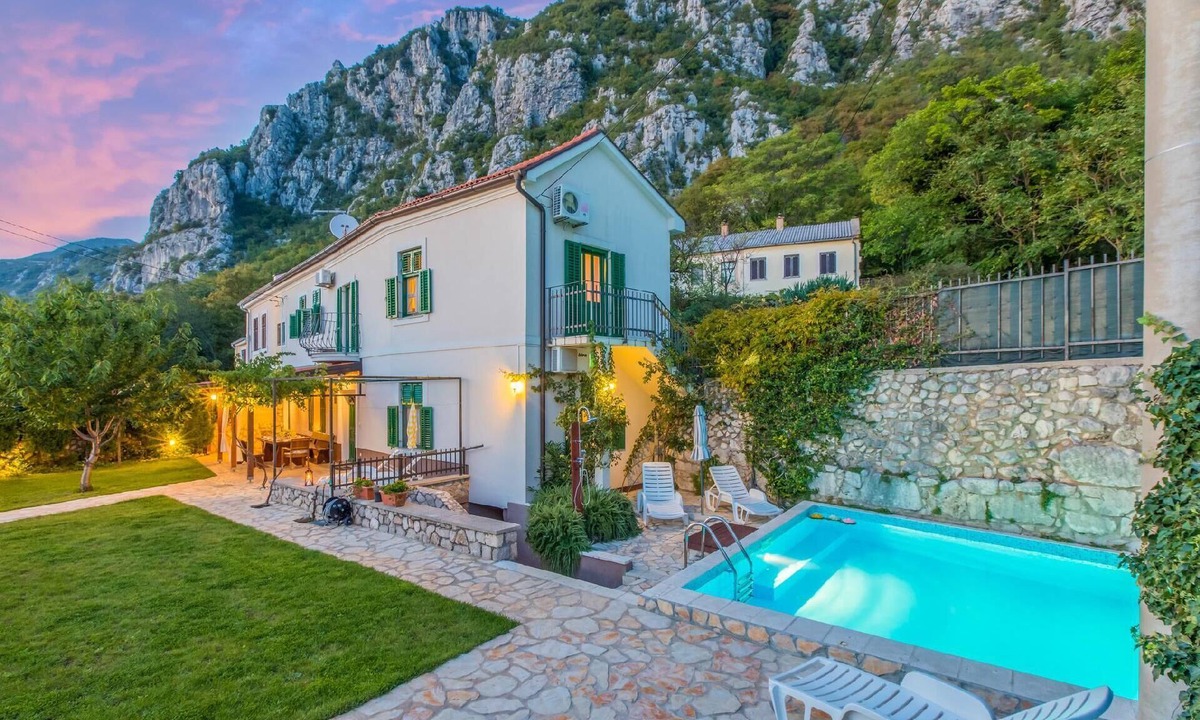 Grizane House | Holiday house for 8 persons approx. 130 qm in Grižane, Kvarner Bay (Crikvenica and the surrounding area)