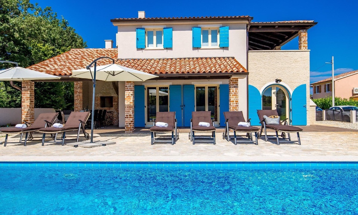 Belavici House | Holiday house Hreljici for 1 - 8 persons with 3 bedrooms - Holiday house