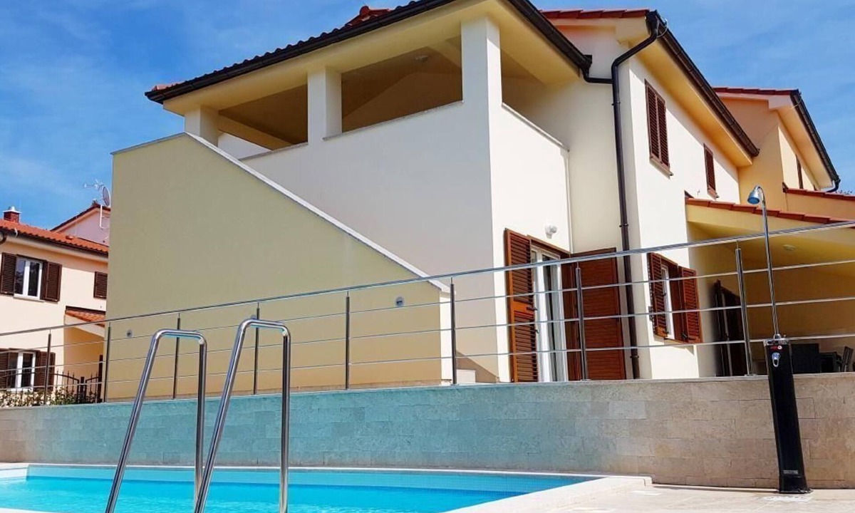 Banjole House | Holiday House in Banjole with Private Pool