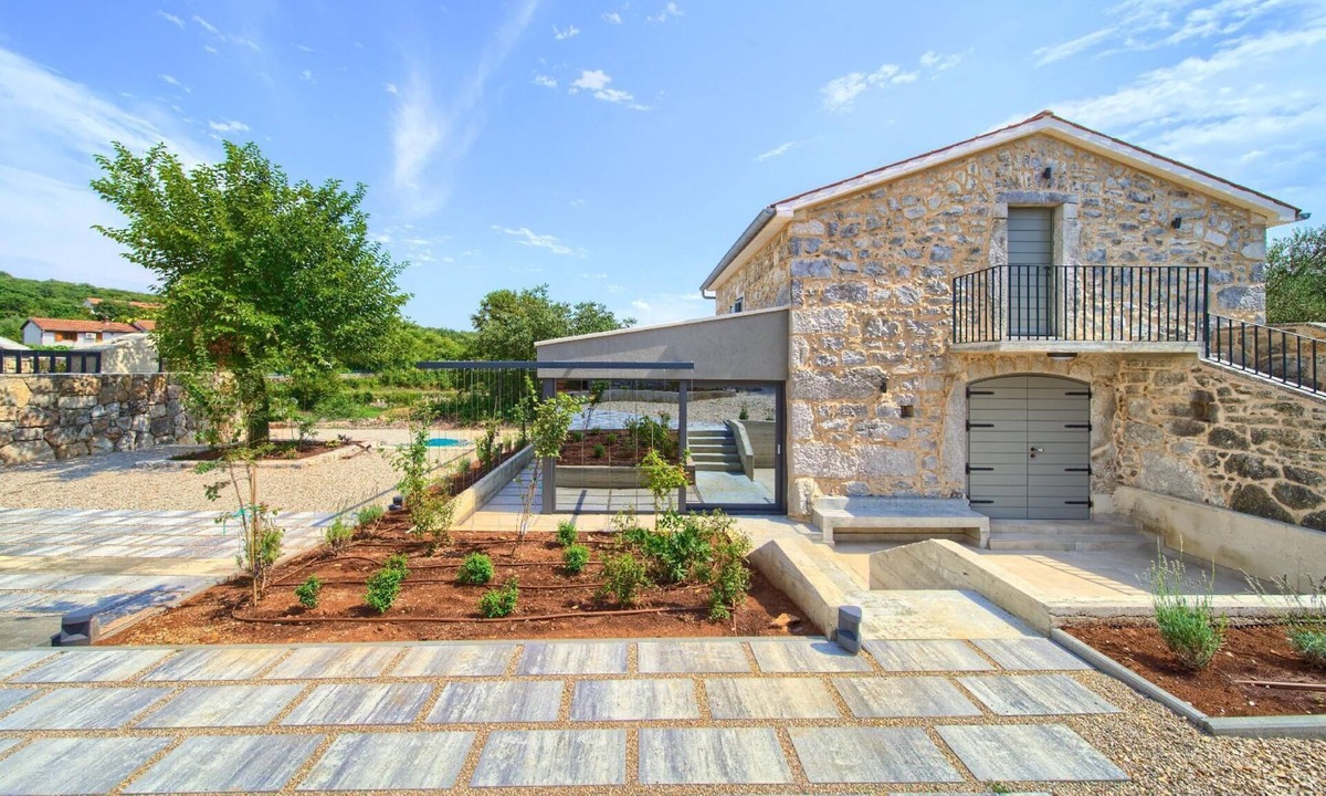 Nenadici House | Holiday house Krk (Stadt) for 1 - 6 persons with 2 bedrooms - Holiday home