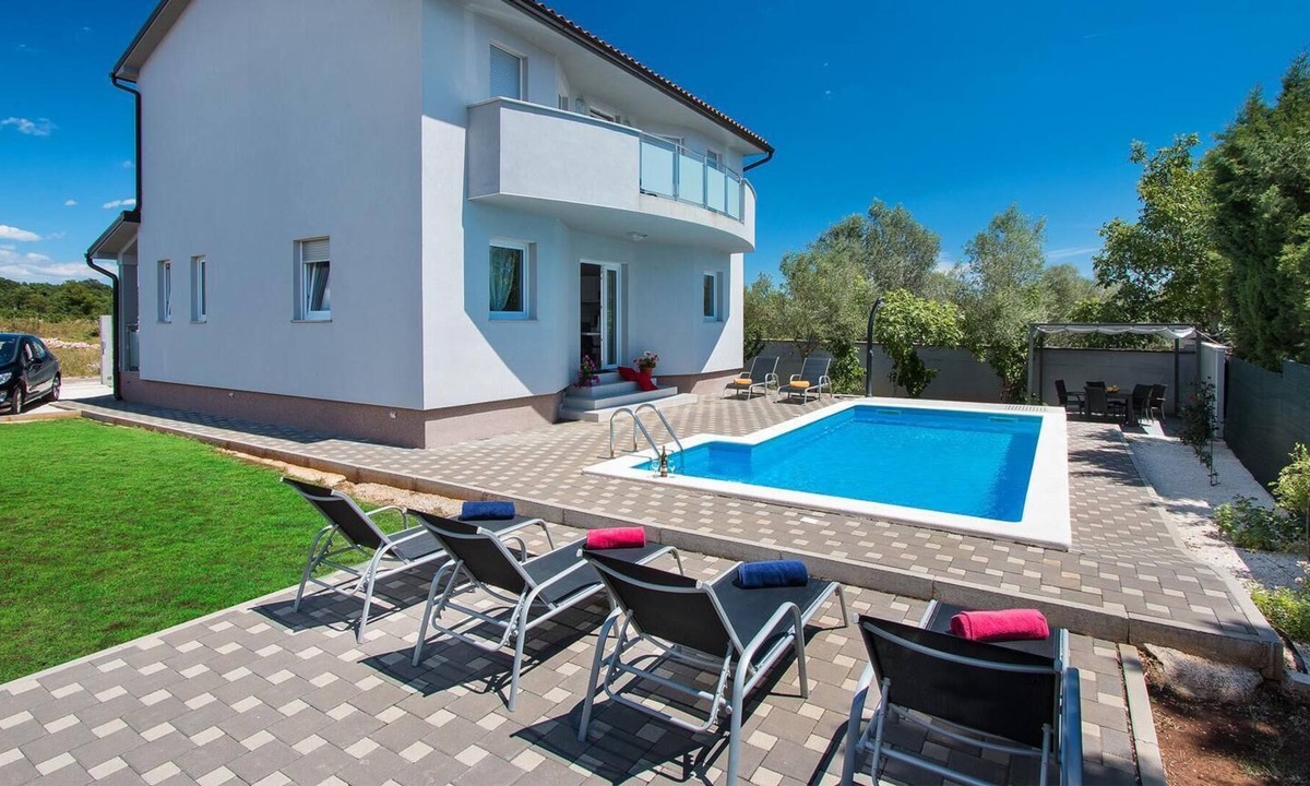 Orbanici House | Holiday house Vodnjan for 1 - 8 persons with 4 bedrooms - Holiday home