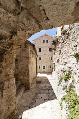 Omis Hotel | Hotel Corsaro